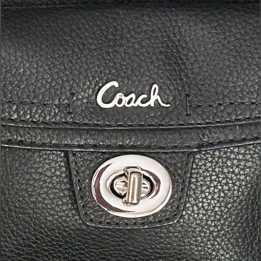 Coach Black Pebbled Leather Penelope Crossbody Silver Hardware Turnlock Pocket - Picture 3 of 15